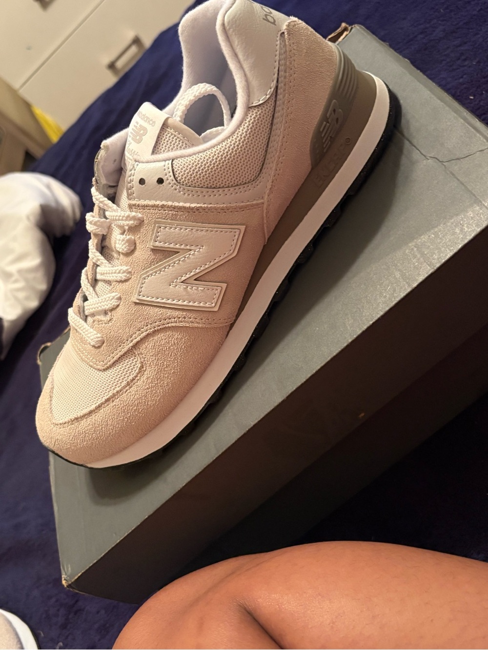 New Balance Women's Sneakers in Blush Pink and Gray